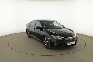 Extérieur avant droit