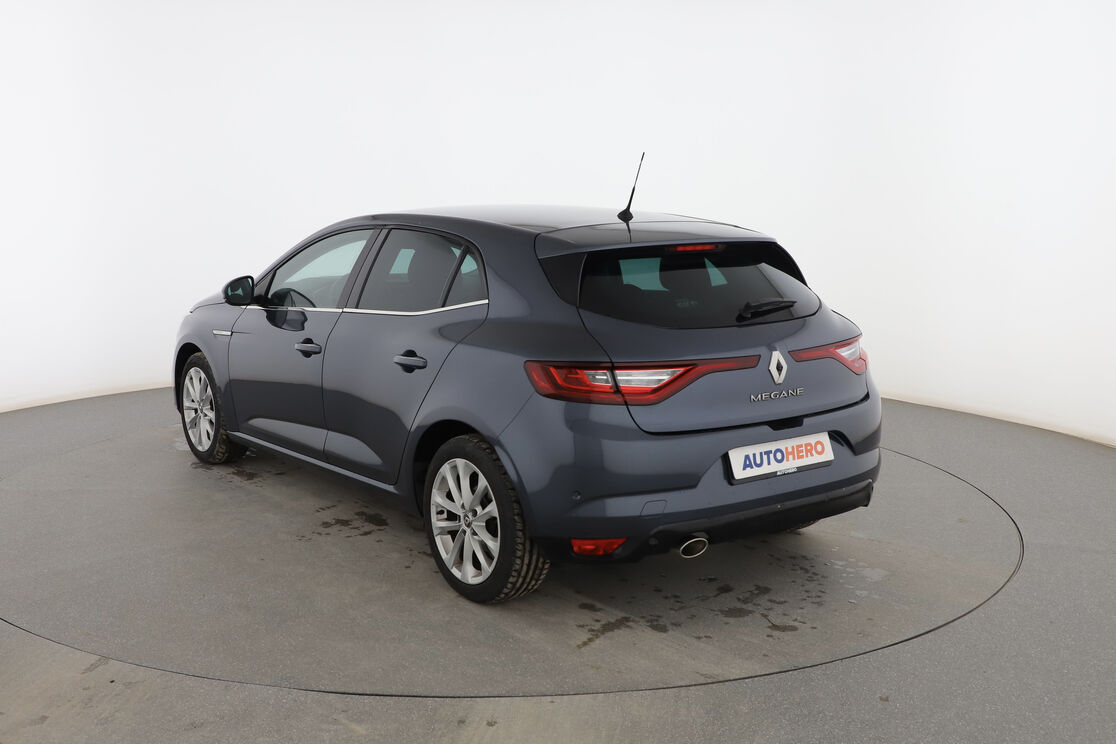 Exterior trasero izquierdo