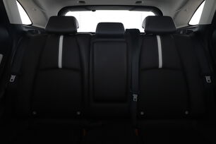 Intérieur côté conducteur 2