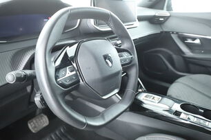 Intérieur côté conducteur 2