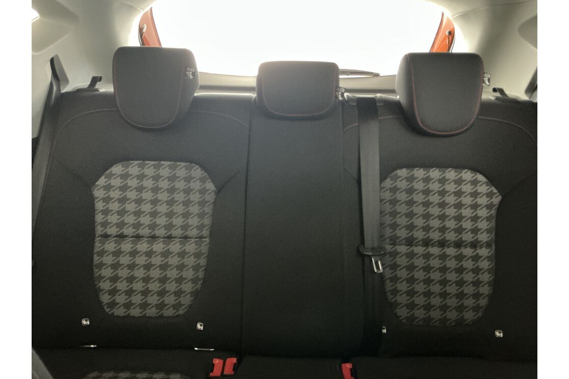 Interno sedili posteriori