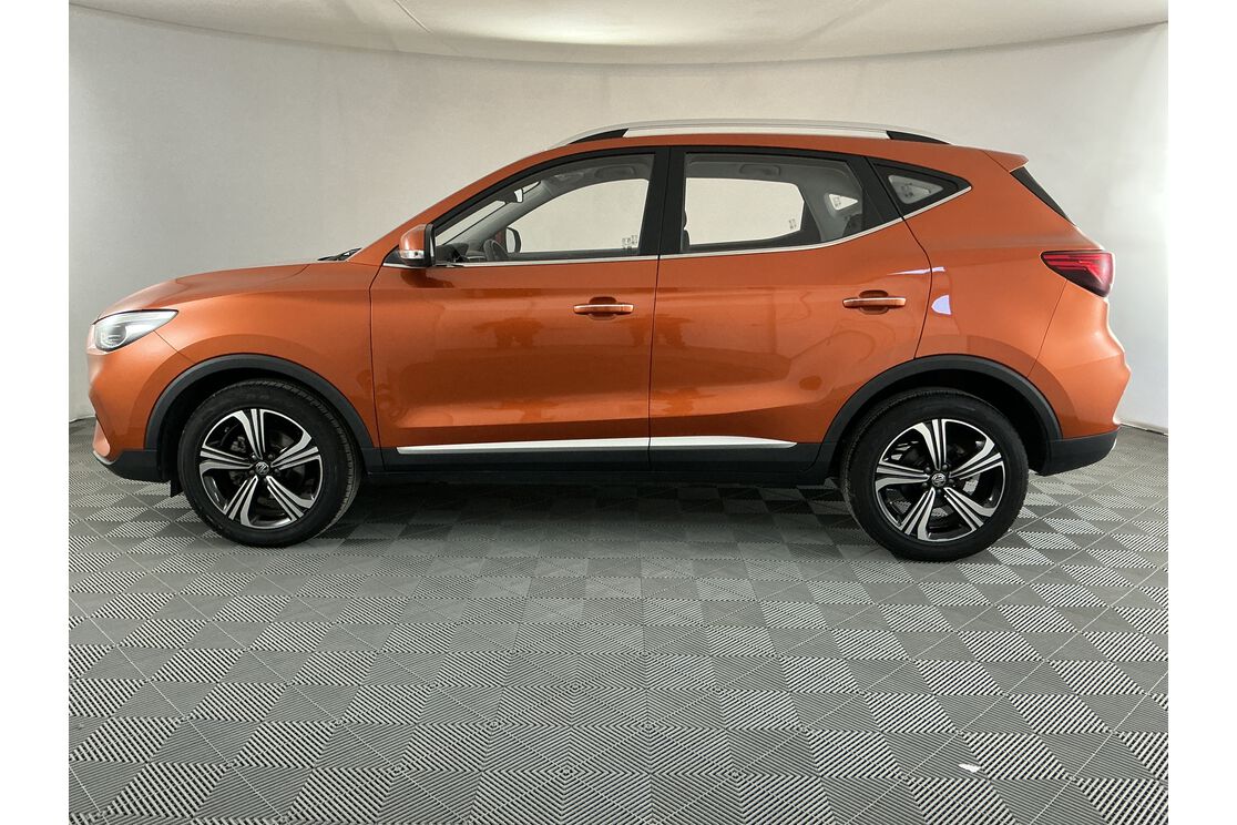 Esterno lato sinistro