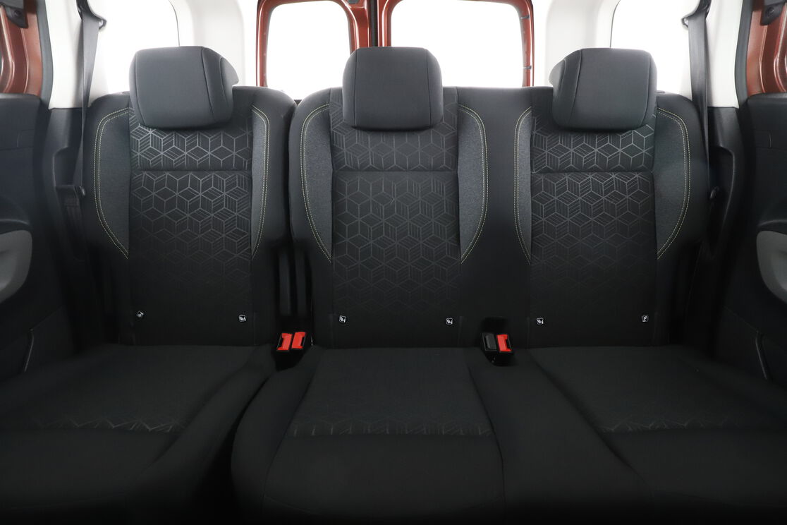 Interior asiento trasero