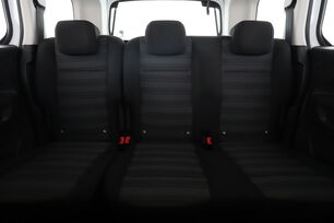 Interior asiento trasero