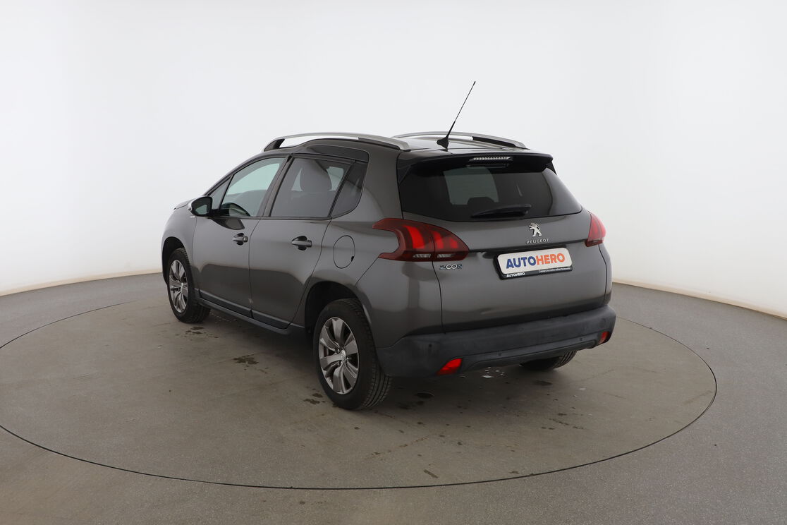 Exterior trasero izquierdo