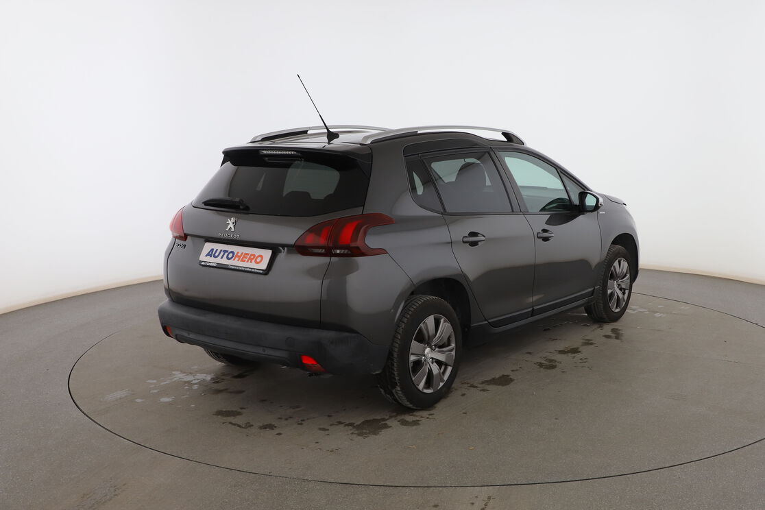 Exterior posterior derecho