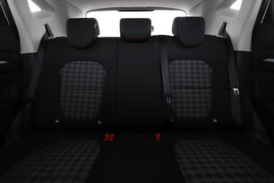 Interior asiento trasero