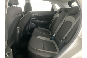 Interno sedili posteriori, dal lato guidatore