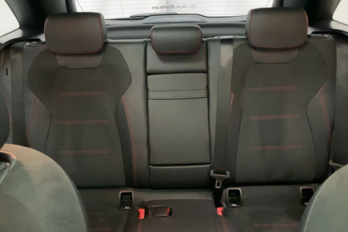 Interior asiento trasero