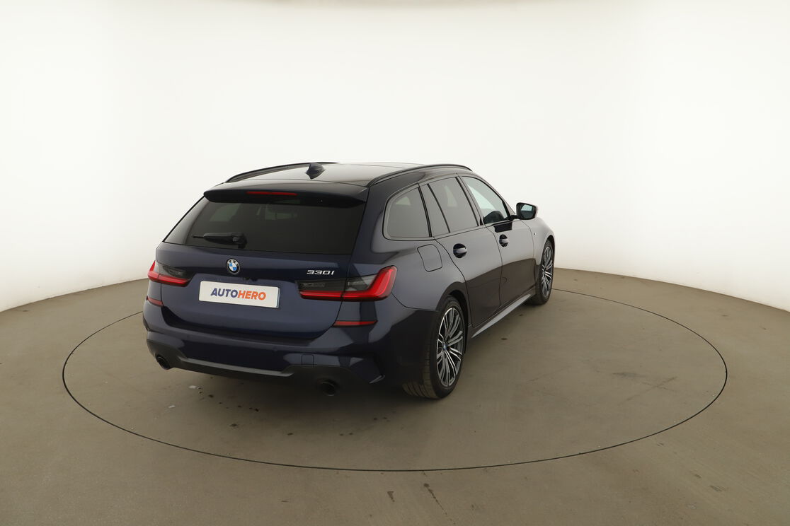 Extérieur arrière droit