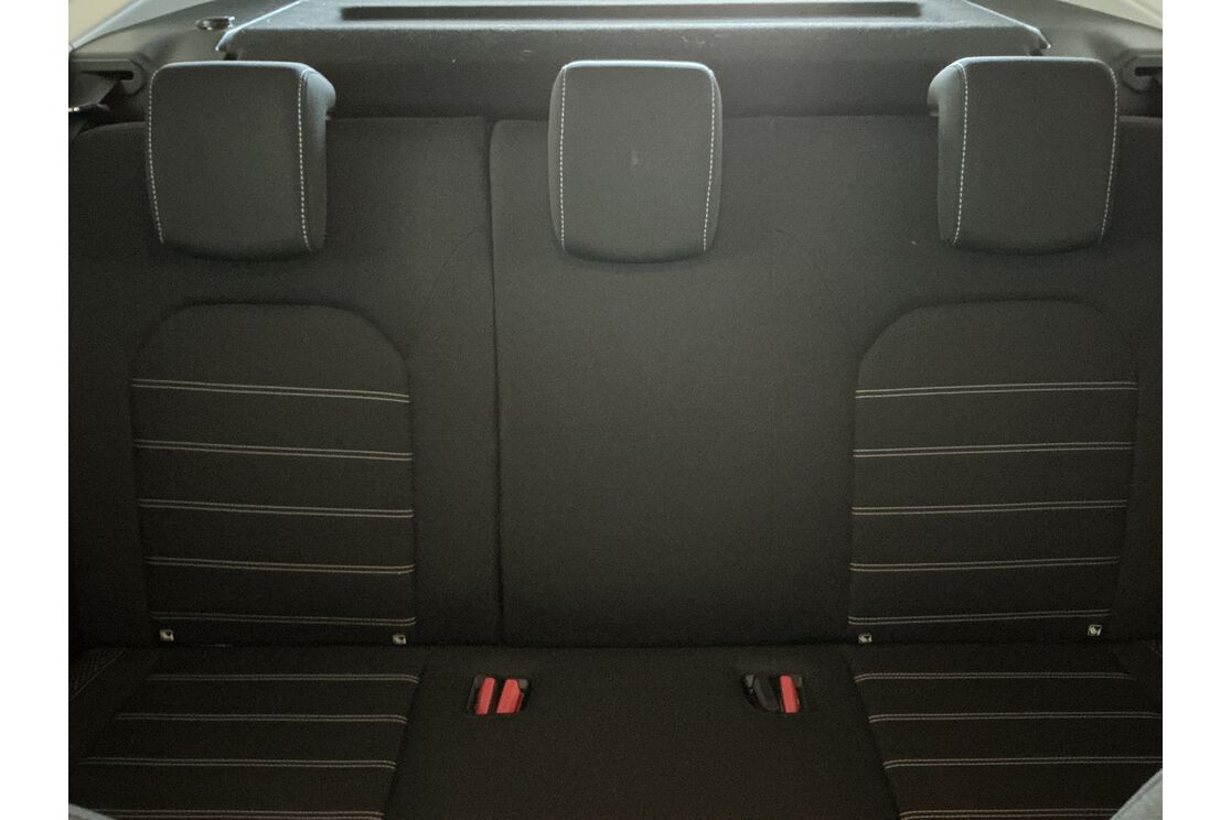 Interno sedili posteriori