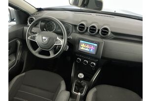 Interno lato guidatore, dal sedile posteriore