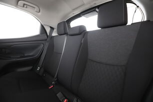 Intérieur sièges arrière depuis le côté conducteur