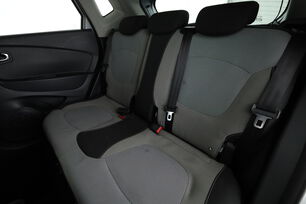 Intérieur sièges arrière depuis le côté conducteur