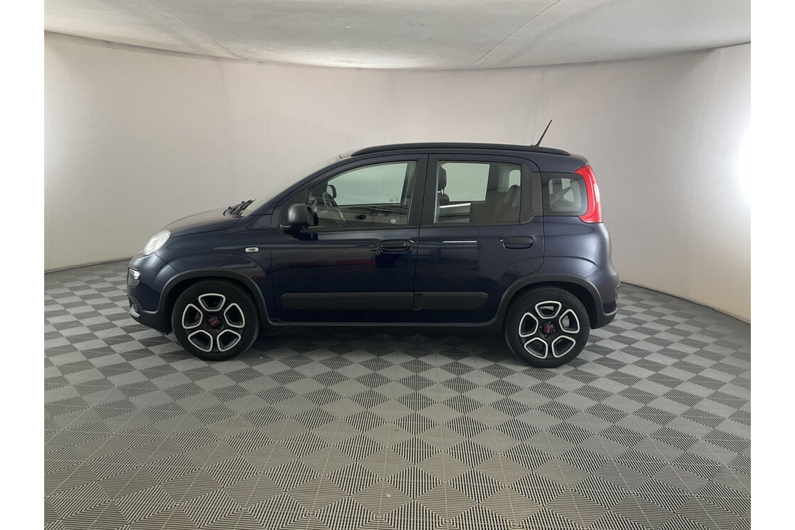 Esterno lato sinistro