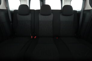 Interior asiento trasero