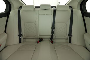 Innenraum Rücksitze Fahrerseite