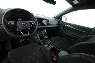 Intérieur côté conducteur 2