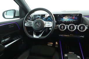 Intérieur côté conducteur depuis le siège arrière