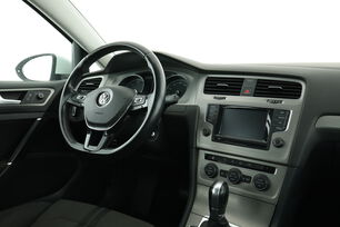 Intérieur côté conducteur depuis le siège arrière