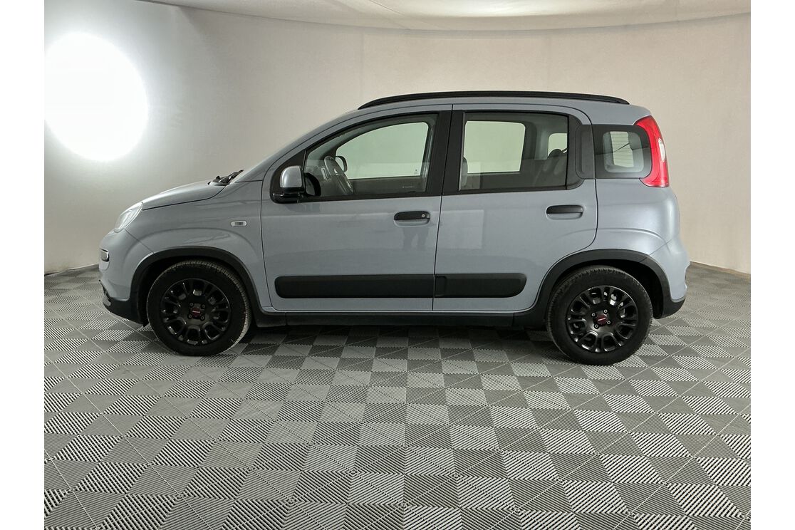 Esterno lato sinistro