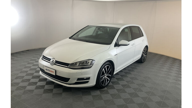 Volkswagen Golf VII