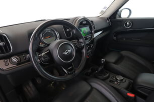 Intérieur côté conducteur 2