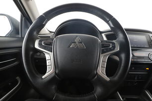 Intérieur sièges arrière depuis le côté conducteur