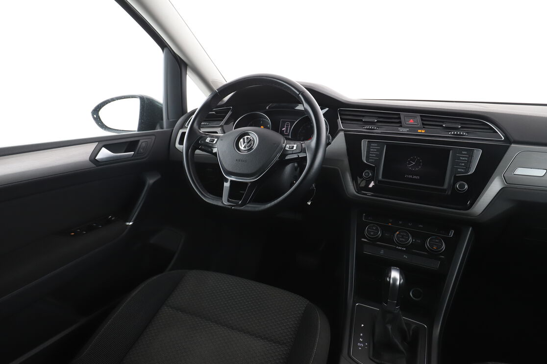 Intérieur côté conducteur depuis le siège arrière