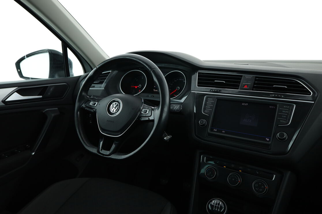 Intérieur côté conducteur depuis le siège arrière