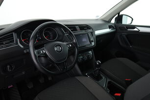Intérieur côté conducteur 2