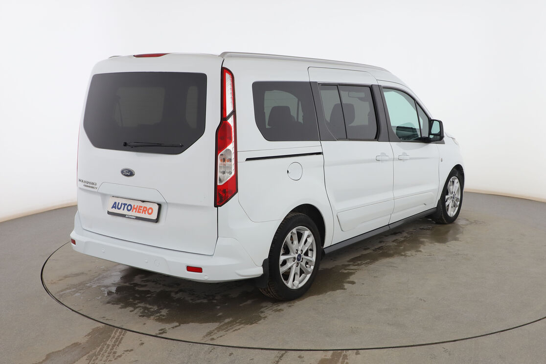 Exterior posterior derecho