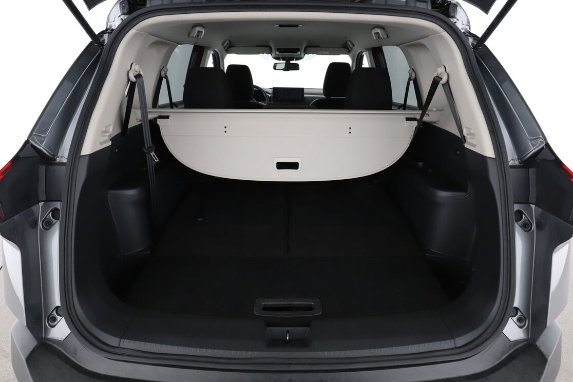 carDetails.imgAlt.interior.9