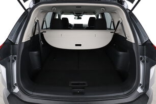 carDetails.imgAlt.interior.9